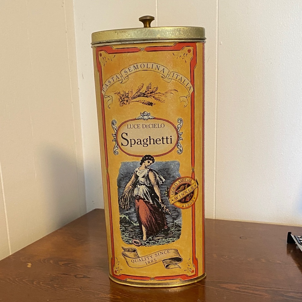 Italina Red and Gold Spaghetti Tin